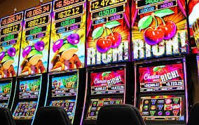 Panel riwayat aktivitas pelangi qq menampilkan slip taruhan sportsbook dan sesi kasino